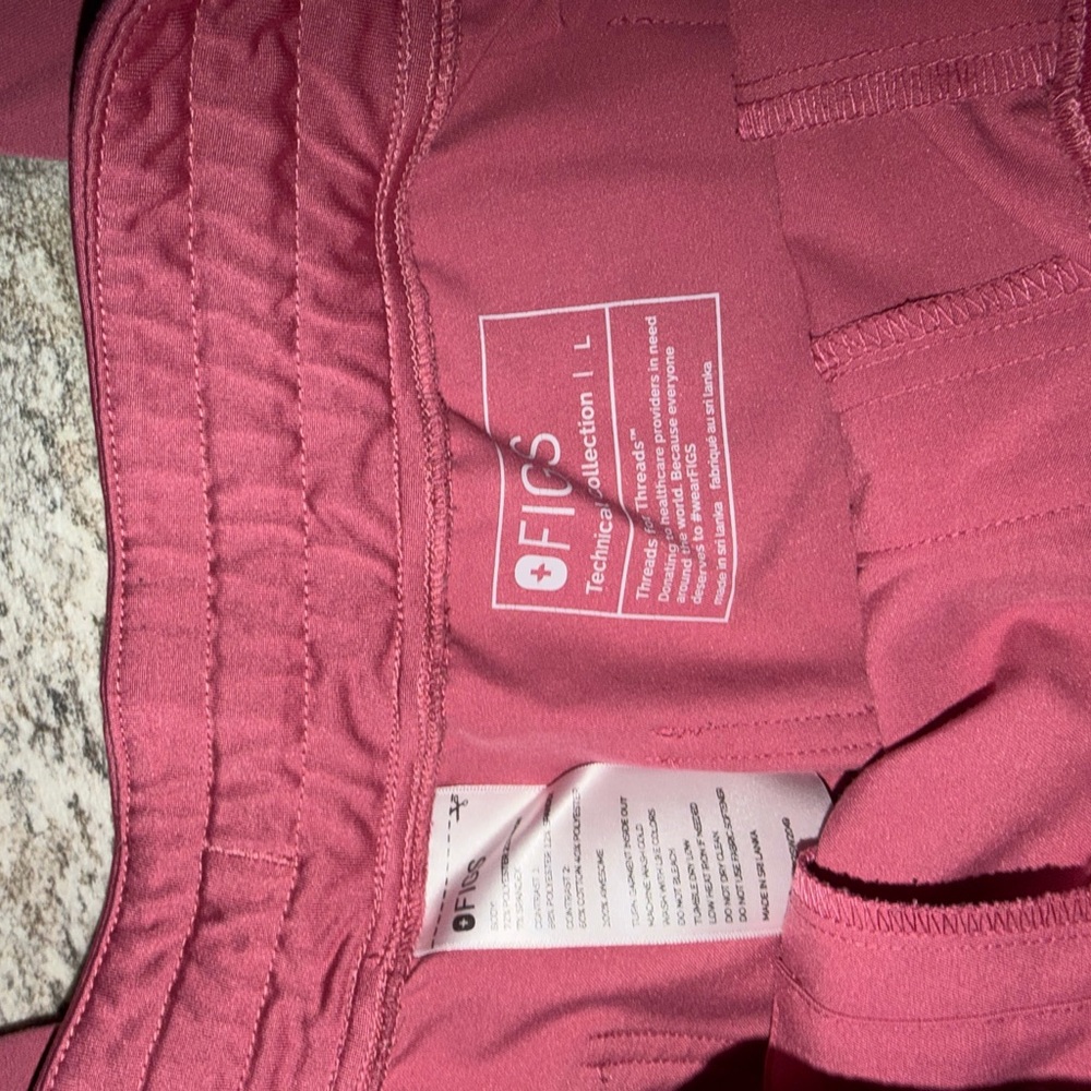 Figs Rose Jogger Pants (Breast Cancer limited edition) - Picture 3 of 3